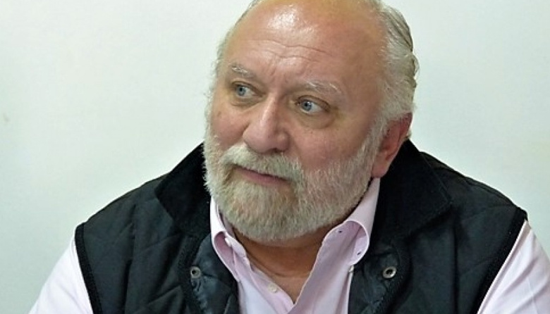 Dr. Juan Enrique Romero celebra 50 años de trayectoria