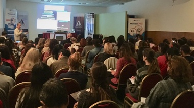 Se realizó con éxito la primera de las Jornadas de AVEACA