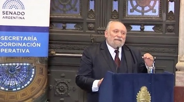 Reconocimiento al Dr. Juan Enrique Romero en el Senado de la Nación