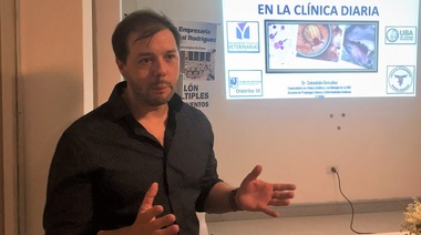 Se realizó la conferencia sobre Hemoparásitos en la Clínica Diaria