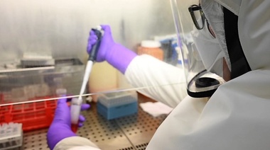 Un fármaco oral logra suprimir en 24 horas la transmisión del SARS-CoV-2