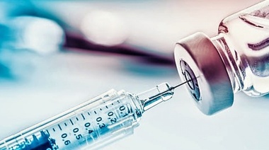 Investigan en Chile a dos veterinarios por el uso de vacunas para perros en humanos