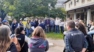 El Senasa realiza simulacros de influenza aviar en la FCV de la UNL