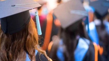 Italia ofrece becas rentadas para graduados latinoamericanos