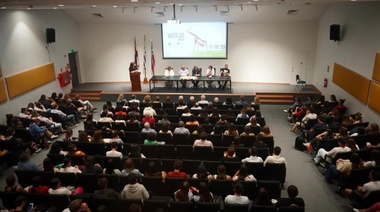 FVET-UDELAR: acto de inicio de cursos y entrega de premios a la excelencia académica