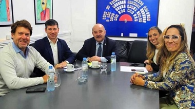 Fernando Tauber gestiona la titularidad de un predio para prácticas veterinarias