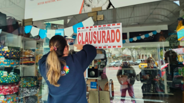 Clausuraron dos establecimientos dedicados al expendio de zooterápicos en Córdoba Capital