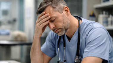 Veterinaria, límites y salud profesional: el costo real de sostener la profesión en Argentina